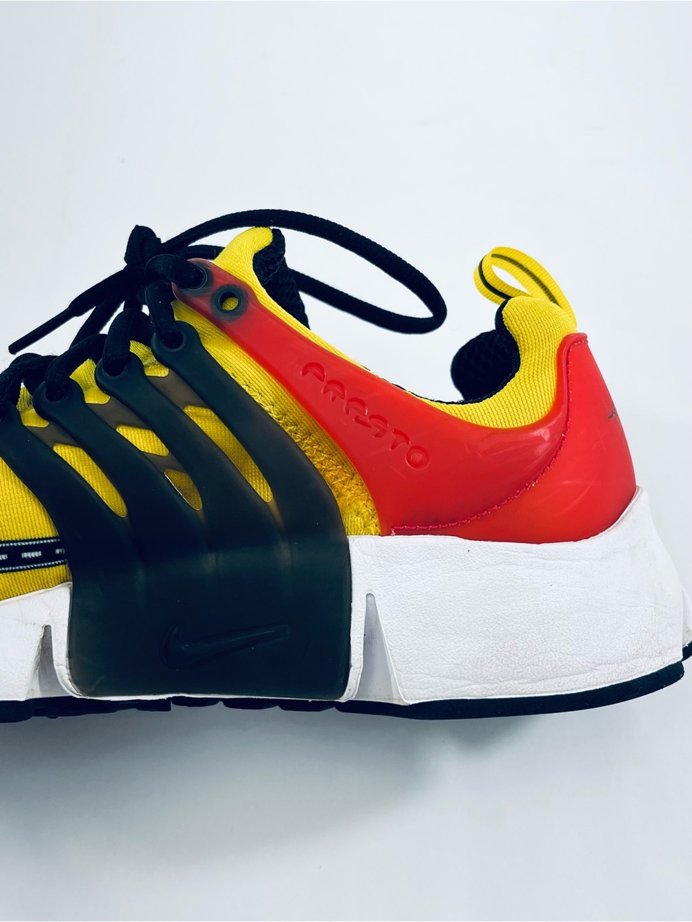 Nike Air Presto Road Race CT3550-700 Yellow Red Black Men’s :9Athletic Sneakers - Picture 13 of 16